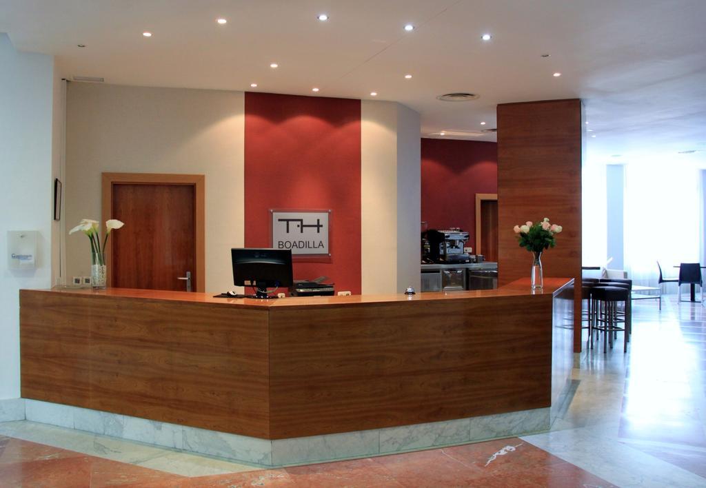 Hotel Th Boadilla Boadilla del Monte Zewnętrze zdjęcie
