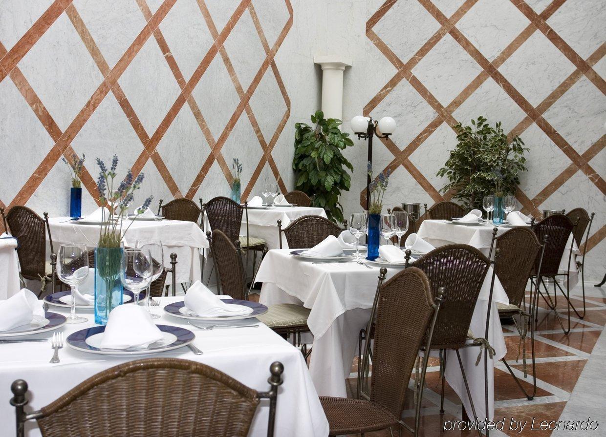 Hotel Th Boadilla Boadilla del Monte Zewnętrze zdjęcie