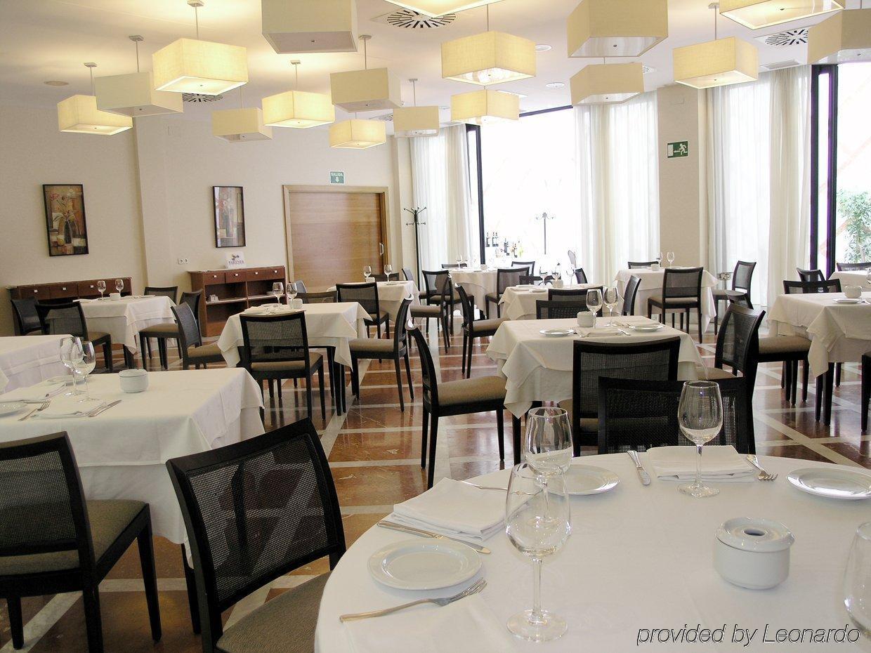 Hotel Th Boadilla Boadilla del Monte Restauracja zdjęcie