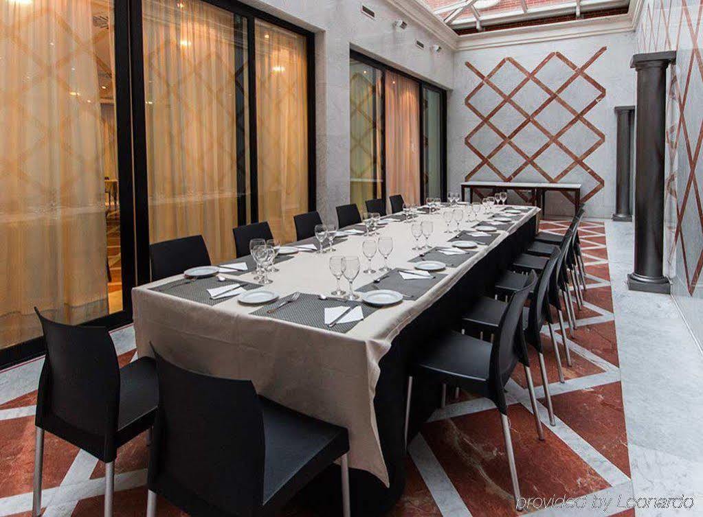 Hotel Th Boadilla Boadilla del Monte Restauracja zdjęcie