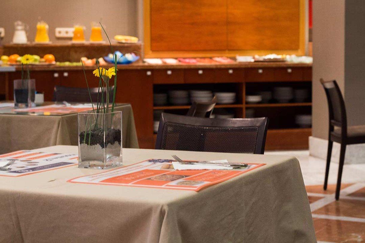 Hotel Th Boadilla Boadilla del Monte Restauracja zdjęcie